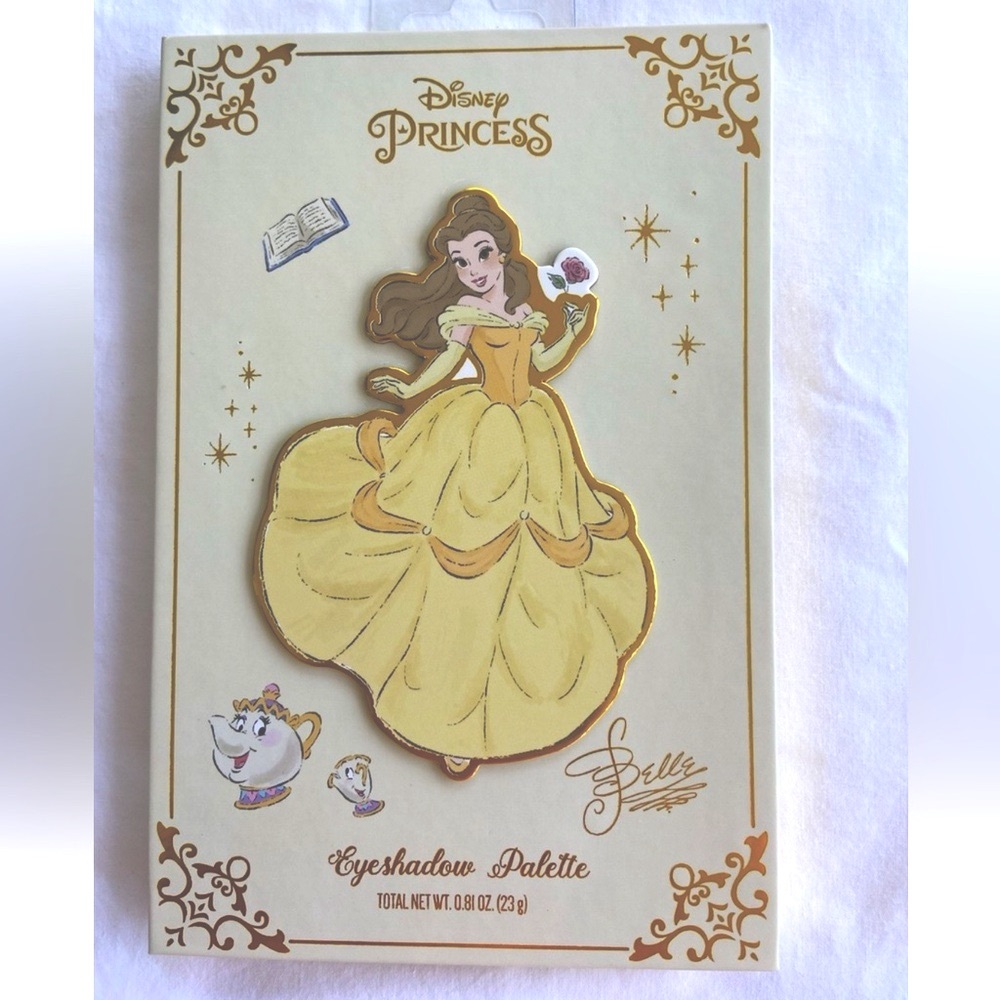 Disney Princess Eyeshadow Palette in Gold and Pink. New in box.